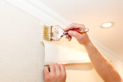 Pose de papier peint à Haussignémont — revêtements muraux et toiles de verre